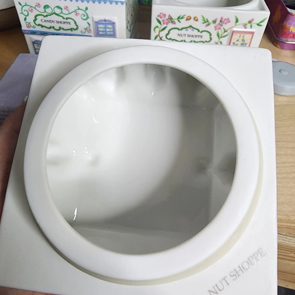 Lenox Village Nut Shoppe Canister - Picture 4 of 6